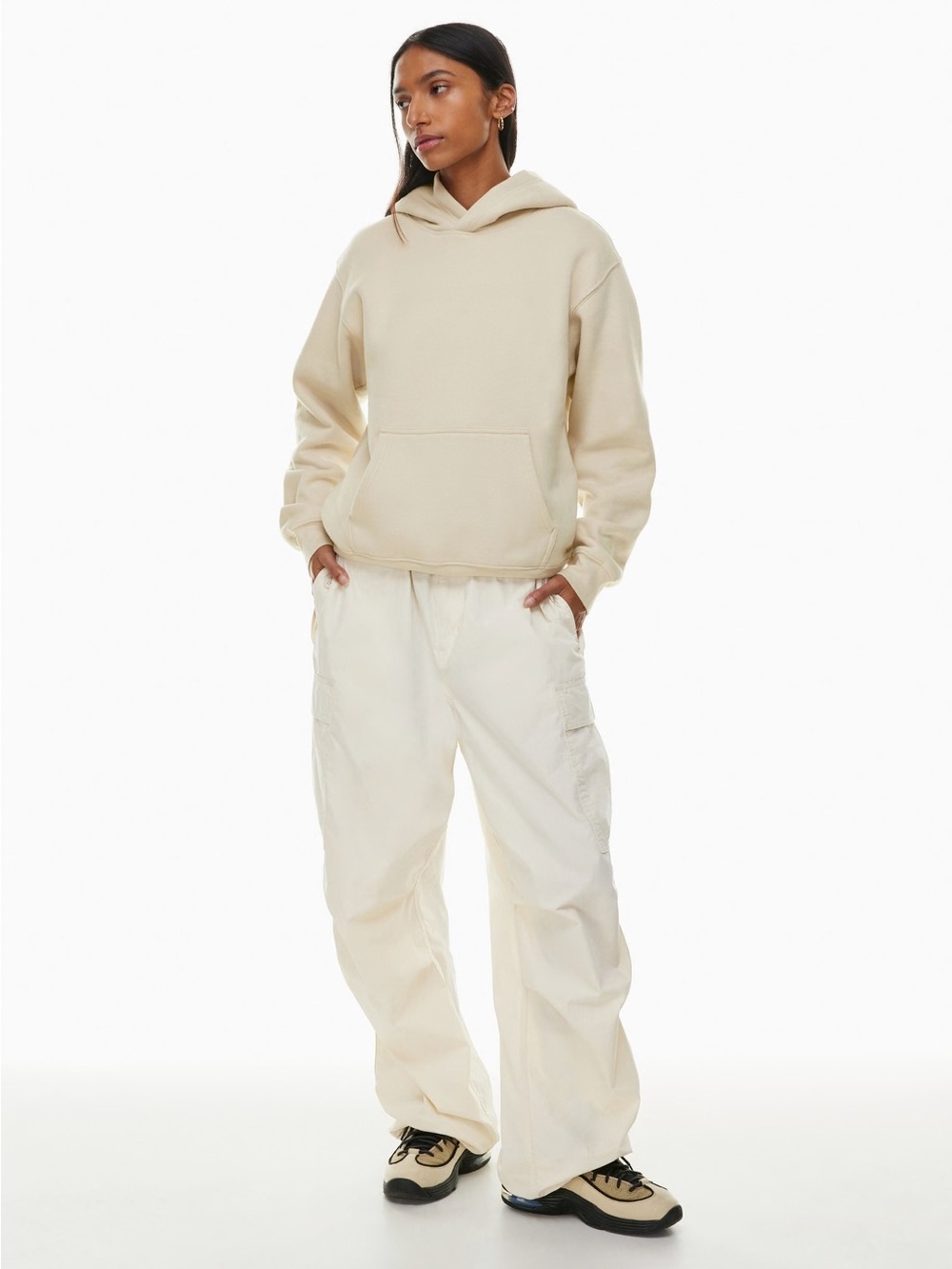 Aritzia The Superfleece Cream Oversized Hoodie and Wide-Leg Pants Outfit